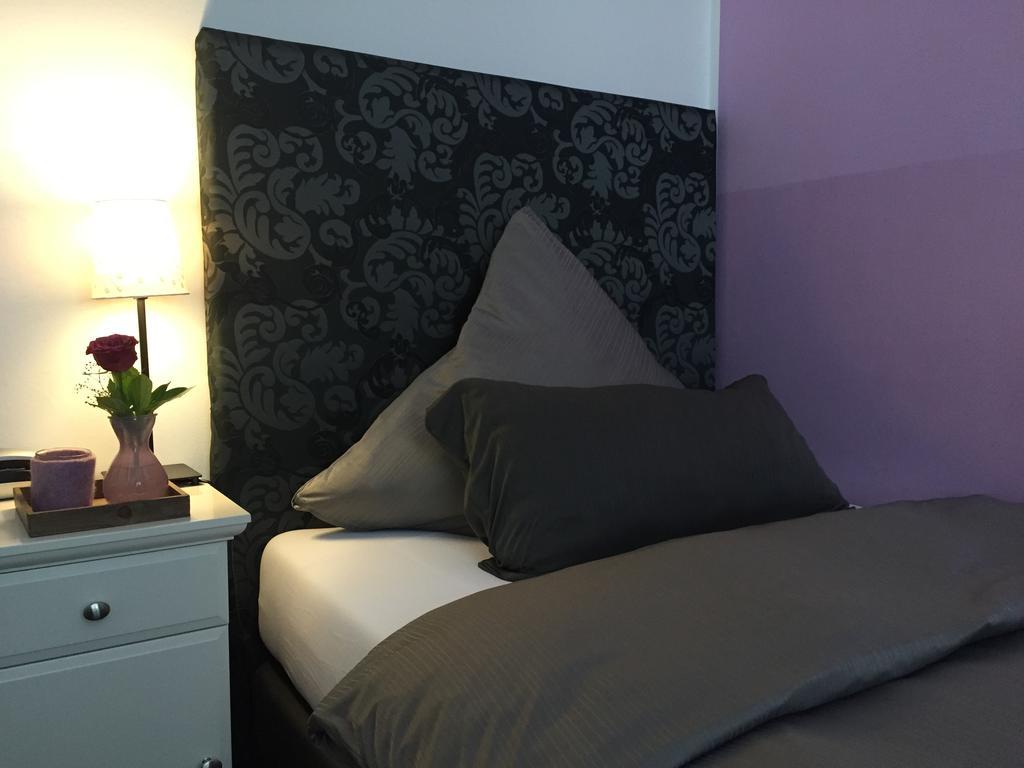 Hotel Heddernheimer Hof فرانكفورت المظهر الخارجي الصورة