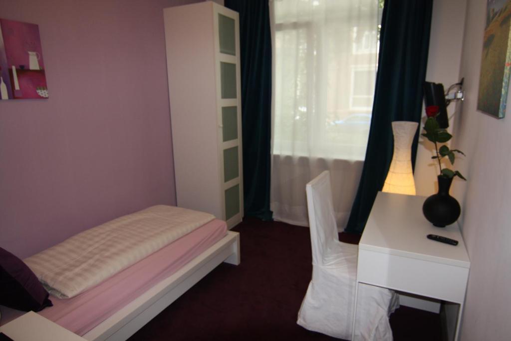 Hotel Heddernheimer Hof فرانكفورت الغرفة الصورة