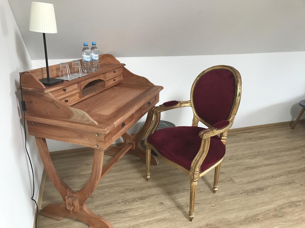Hotel Heddernheimer Hof فرانكفورت المظهر الخارجي الصورة